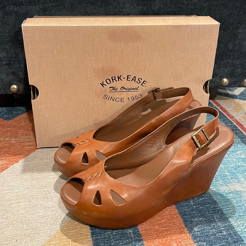 Kork-Ease Felicia Wedges in Avana (Cognac Leather) Size 9